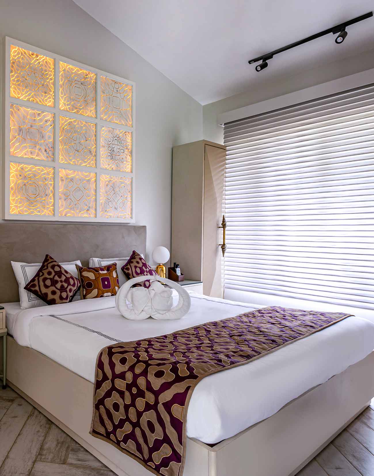 Honeymoon suite